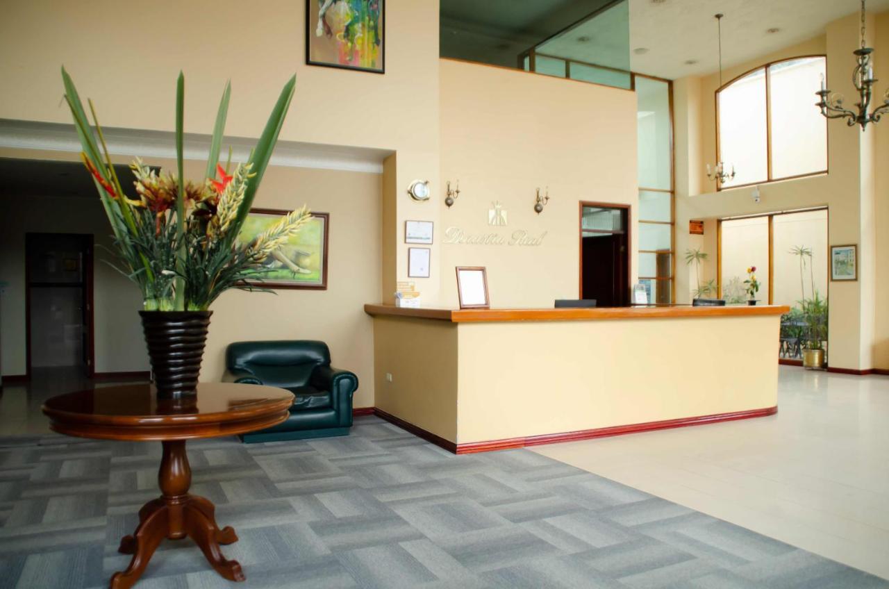 Hotel Dinastia Real Дуитама Екстериор снимка