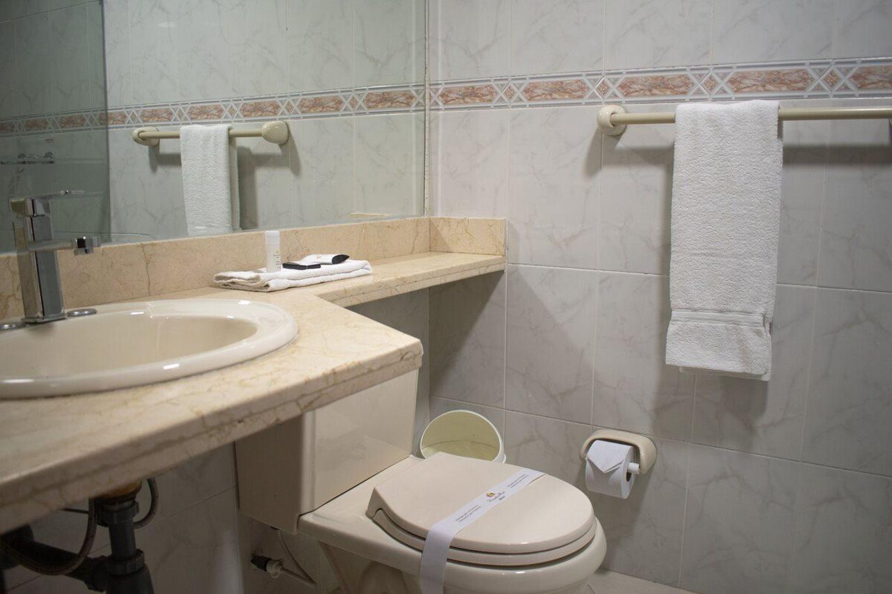 Hotel Dinastia Real Дуитама Екстериор снимка